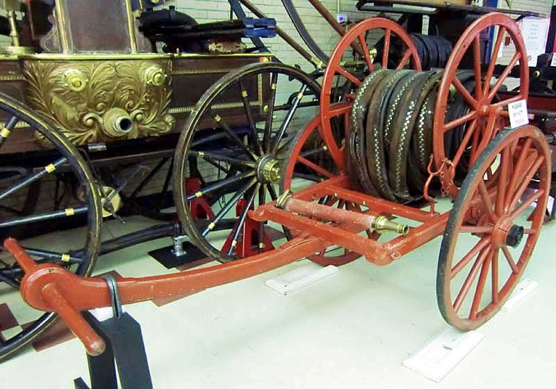 1800 ca. manual hose cart 1