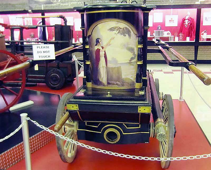 1821 eagle engine  13 hand pumper 2