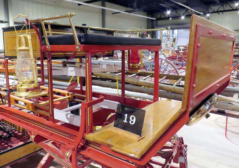 1908 pirsch horse drawn city service ladder wagon 2