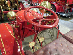 1915 brockway chemical and hose truck 9