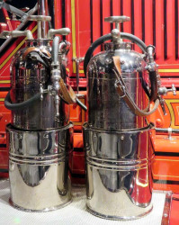 1920 american lafrqance  type 75  pump   hose car 14