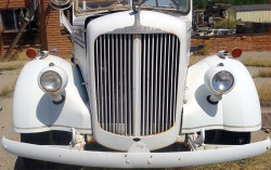white mack 3
