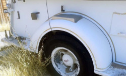 white mack 4