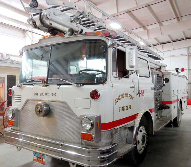 1970 mack 2 1