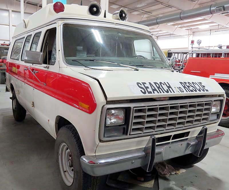 ca. 1974 search and rescue truck 1